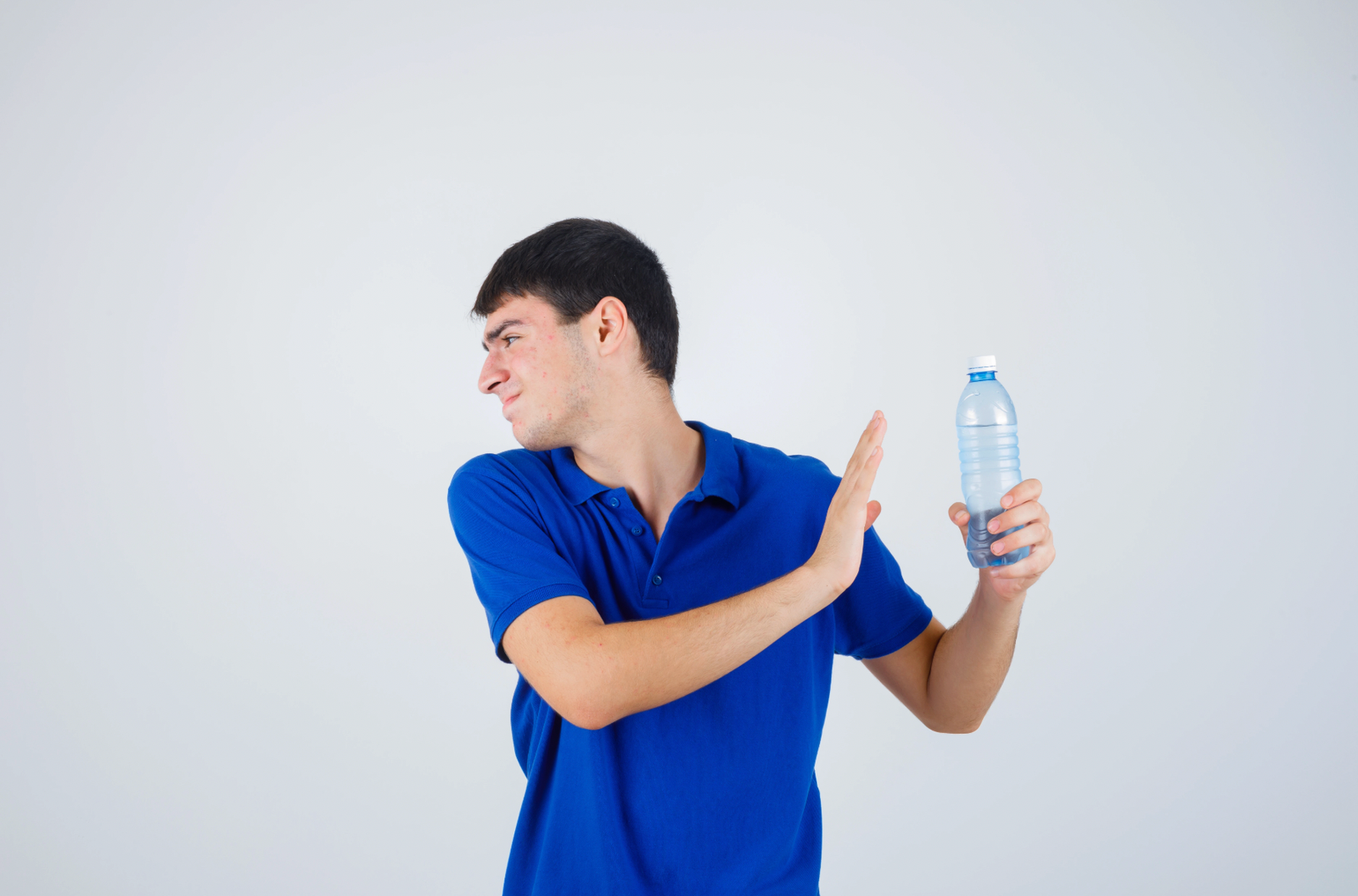 Kurang Minum Air Putih, Bisa Picu Ambeien?