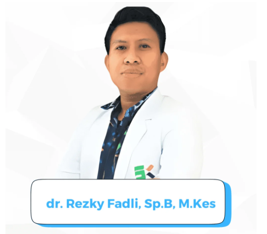 dr. Rezky Fadli, Sp.B di STWC Makassar